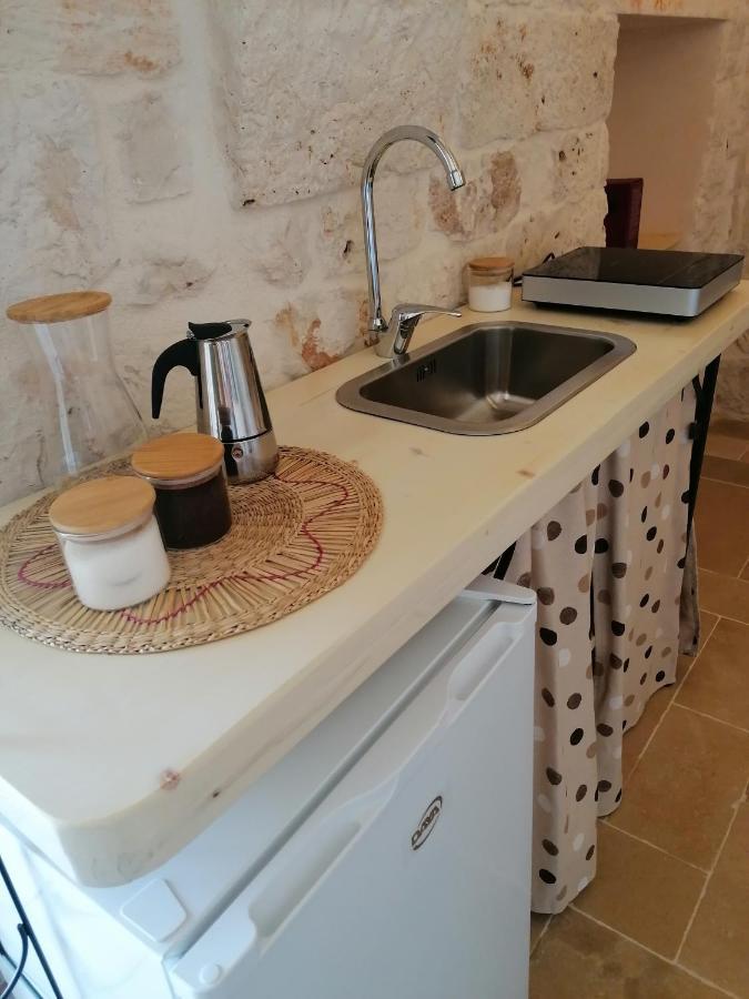Trullo Del Sol Ceglie Messapica Exterior foto